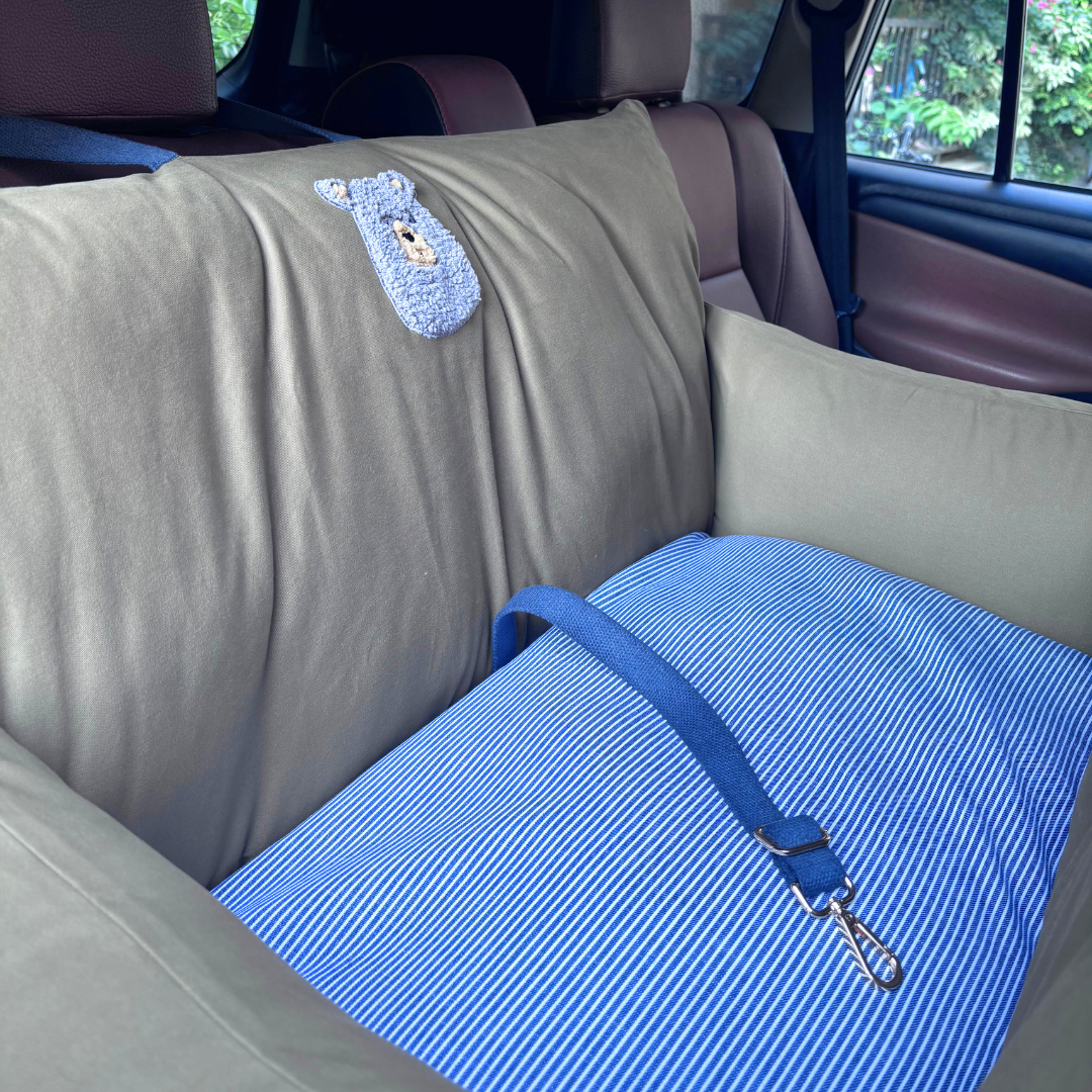 PoochMate Travel Bed for Large Dogs : Khaki & Stripes