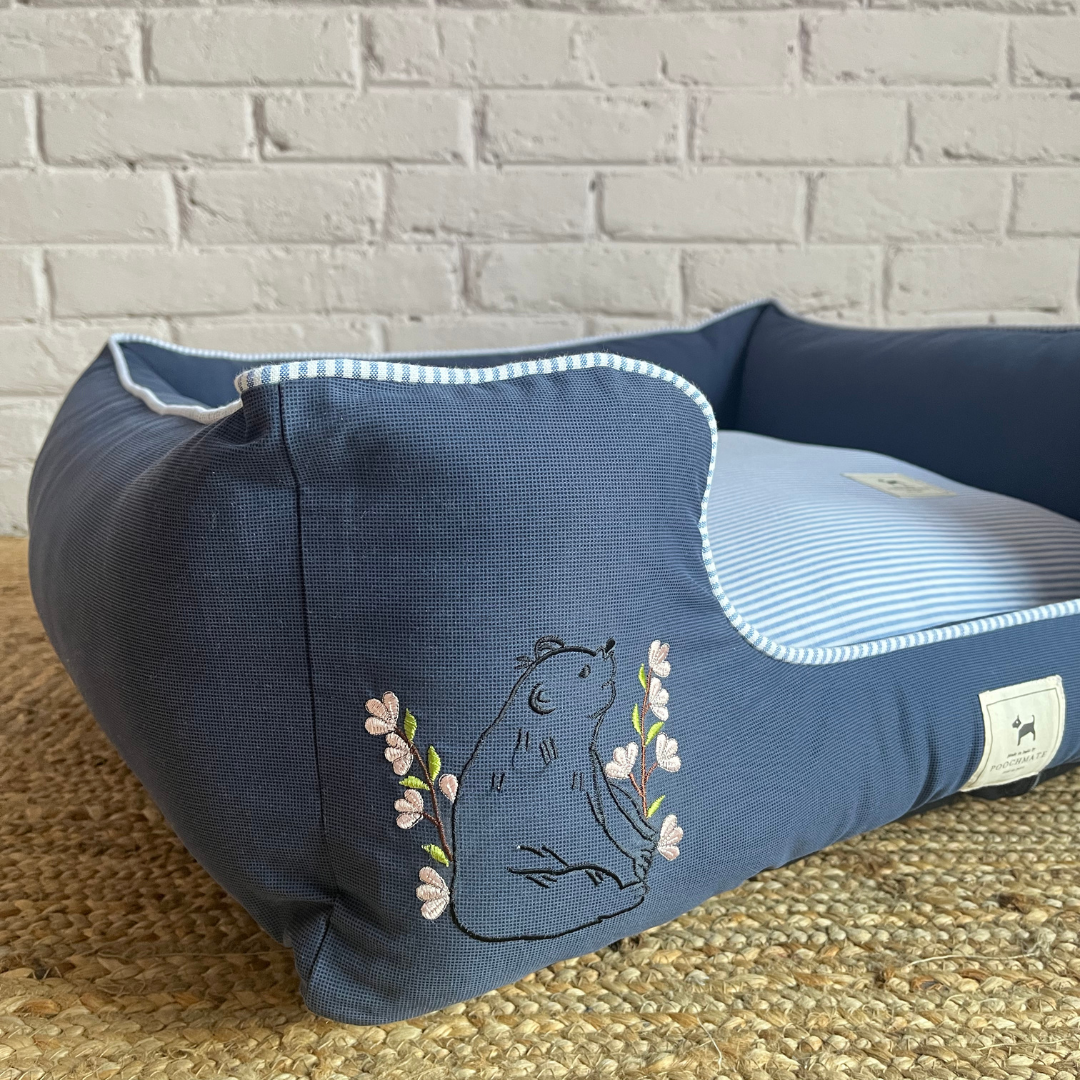 PoochMate OAK 3.0 : Bear on Flower Bed Beige & Blue Bolster Dog Bed : Small