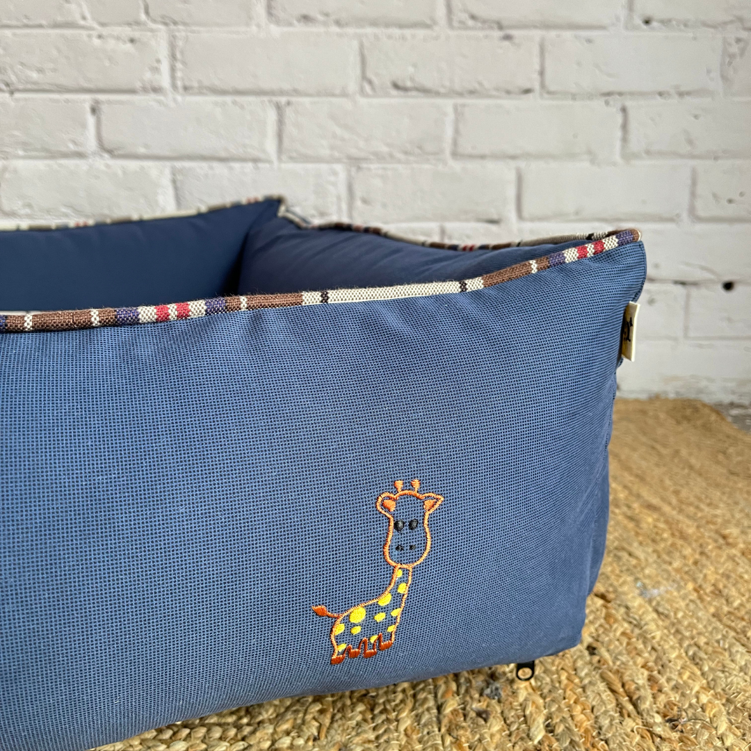 PoochMate OAK 3.0 : Baby Giraffes Blue & Beige Tartan Dog Bed : Small