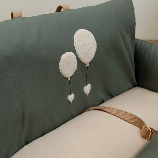 OAK Boho Holiday Travel Bed for Medium Dogs : Jade Green Rainbow