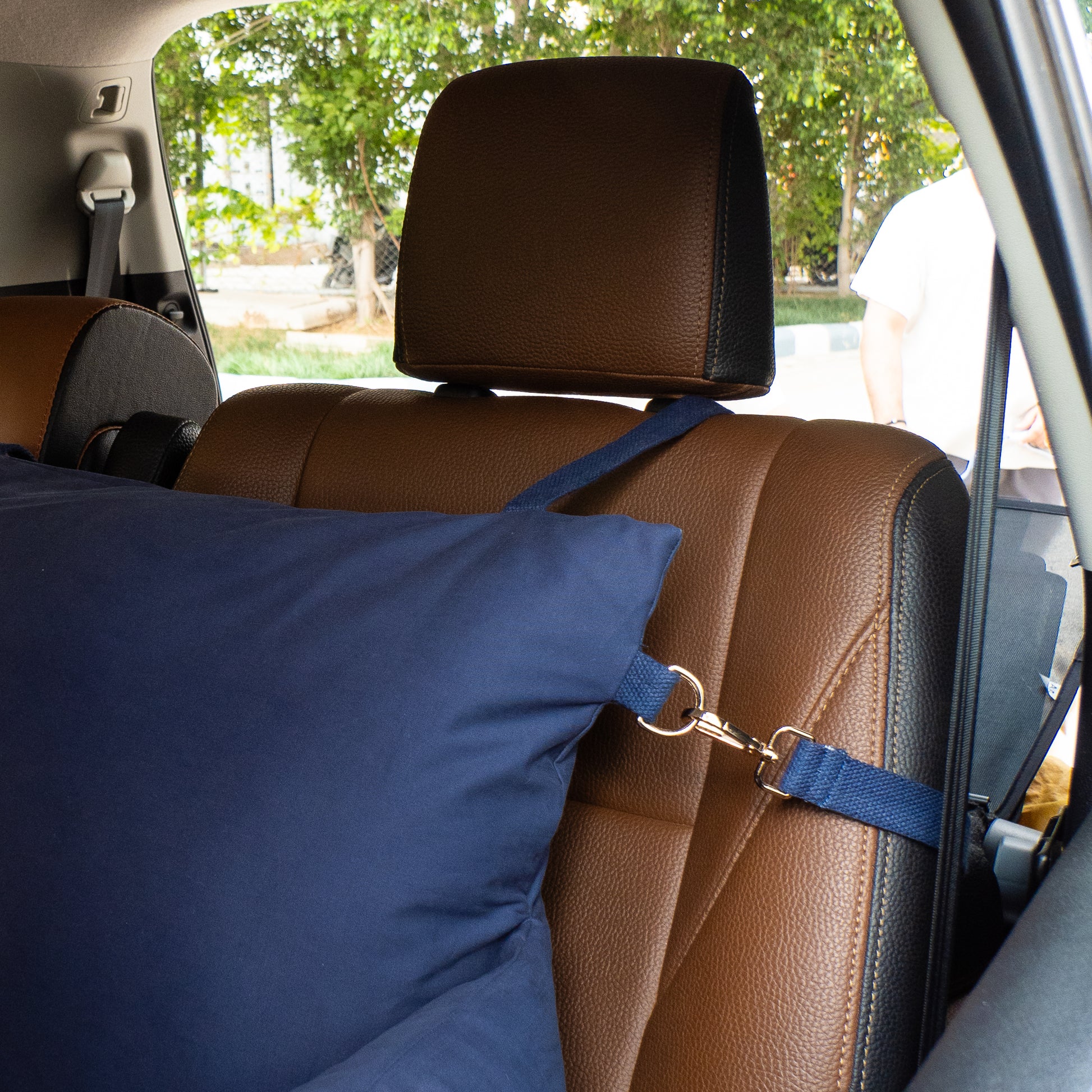 Large dog car seats | Car Bed for Labrador