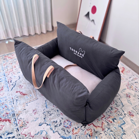PoochMate Travel Beds | Dog Car Seats online India | Car seats for large dogs | dog bed for car back seat| Dog car bed | Dog bed for car travel India