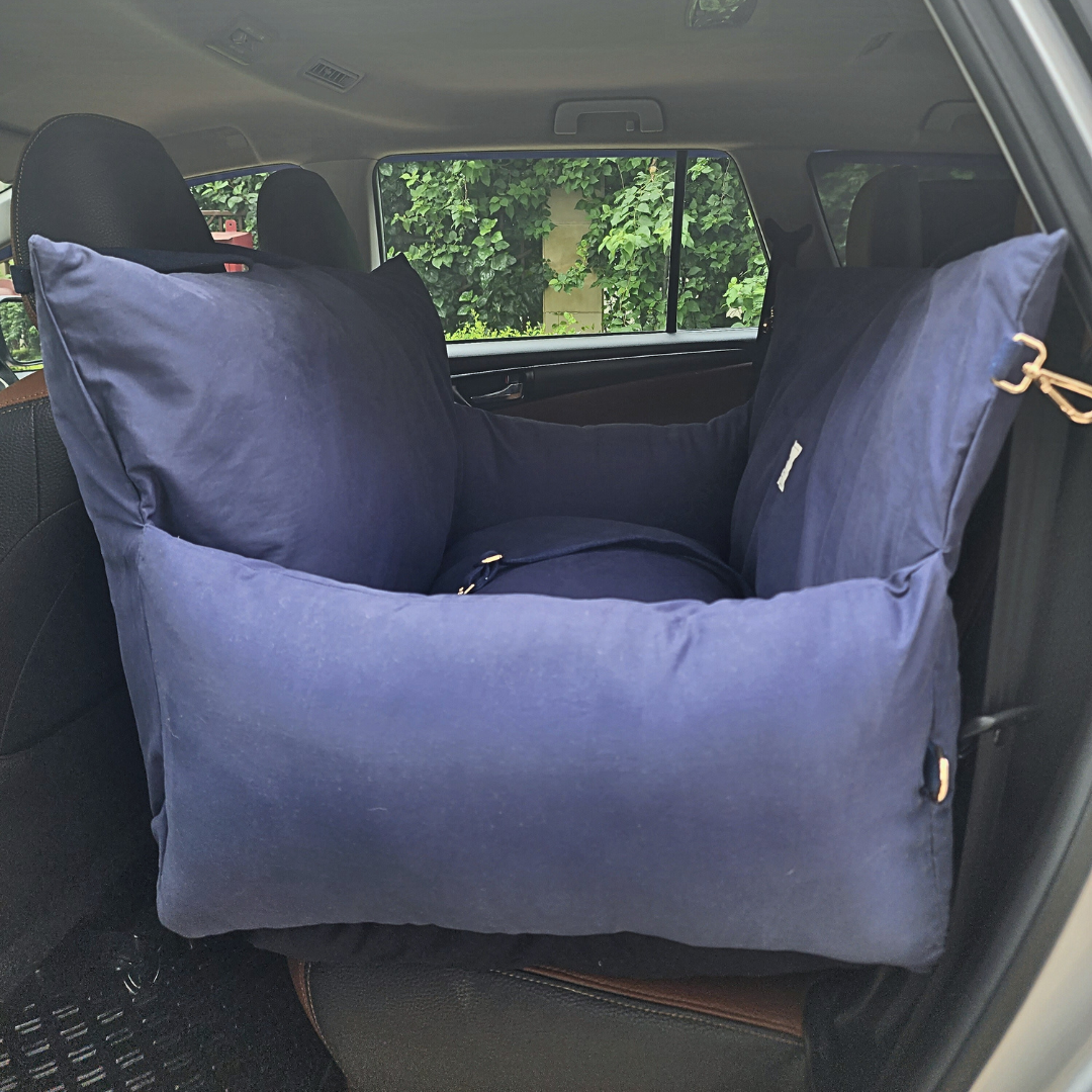 PoochMate Travel Bed for Medium Dogs : Blue
