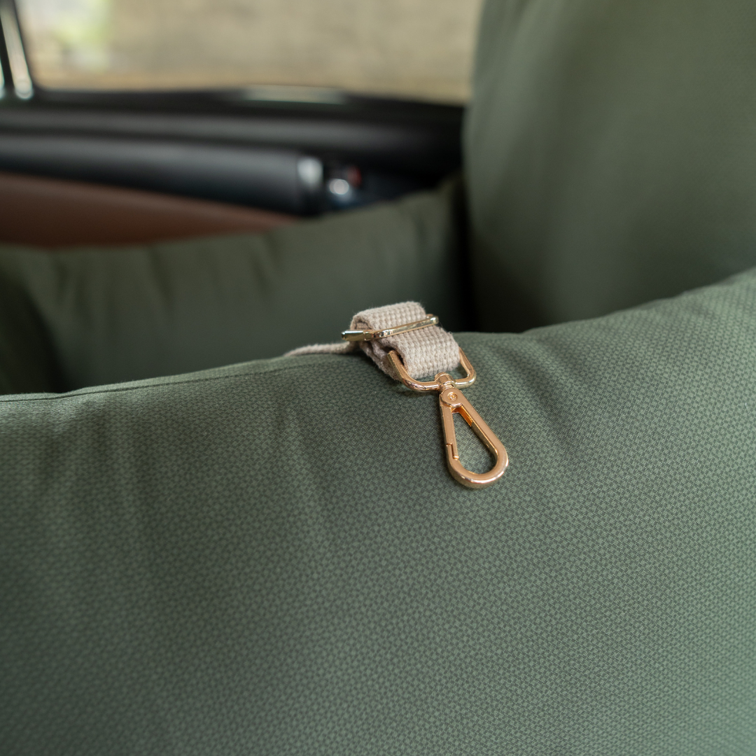 Dog car Seats | Medium Dog Travel bed | PoochMate Travel beds