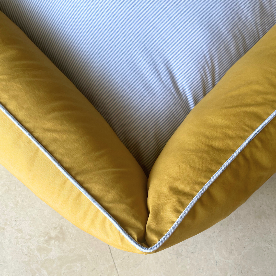 PoochMate OAK 3.0 : Mustard & Striped Blue Bolster Dog Bed with Squirrels : Large