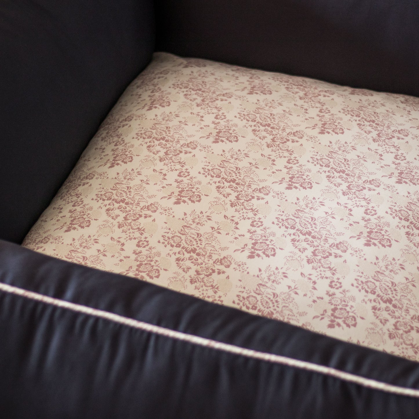 Washable cotton dog beds online India | best dog beds in India