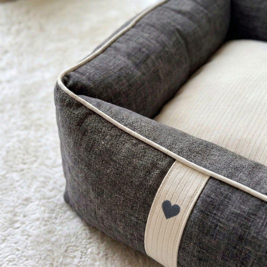 PoochMate India| Dog Beds with removable covers online India| Large washable dog beds India| Dog Beds India