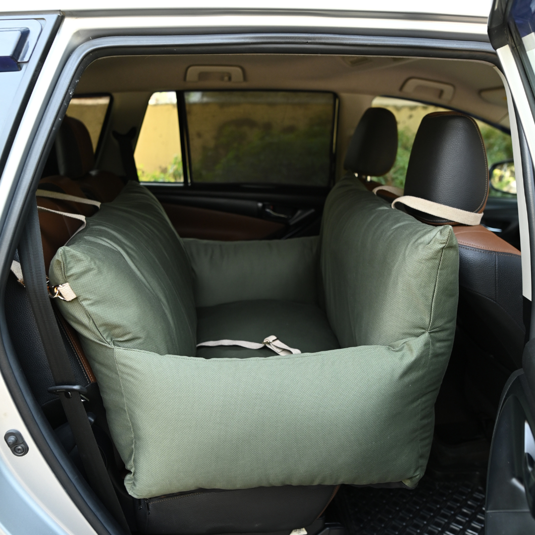 PoochMate Dog Travel Bed Large Forest Green Standard Travel Bed  Standard Product