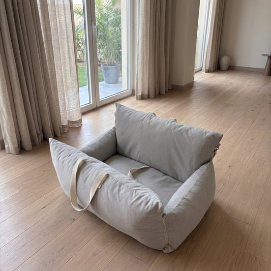 PoochMate Travel Beds | Dog Car Seats online India | Car seats for large dogs | dog bed for car back seat| Dog car bed | Dog bed for car travel India