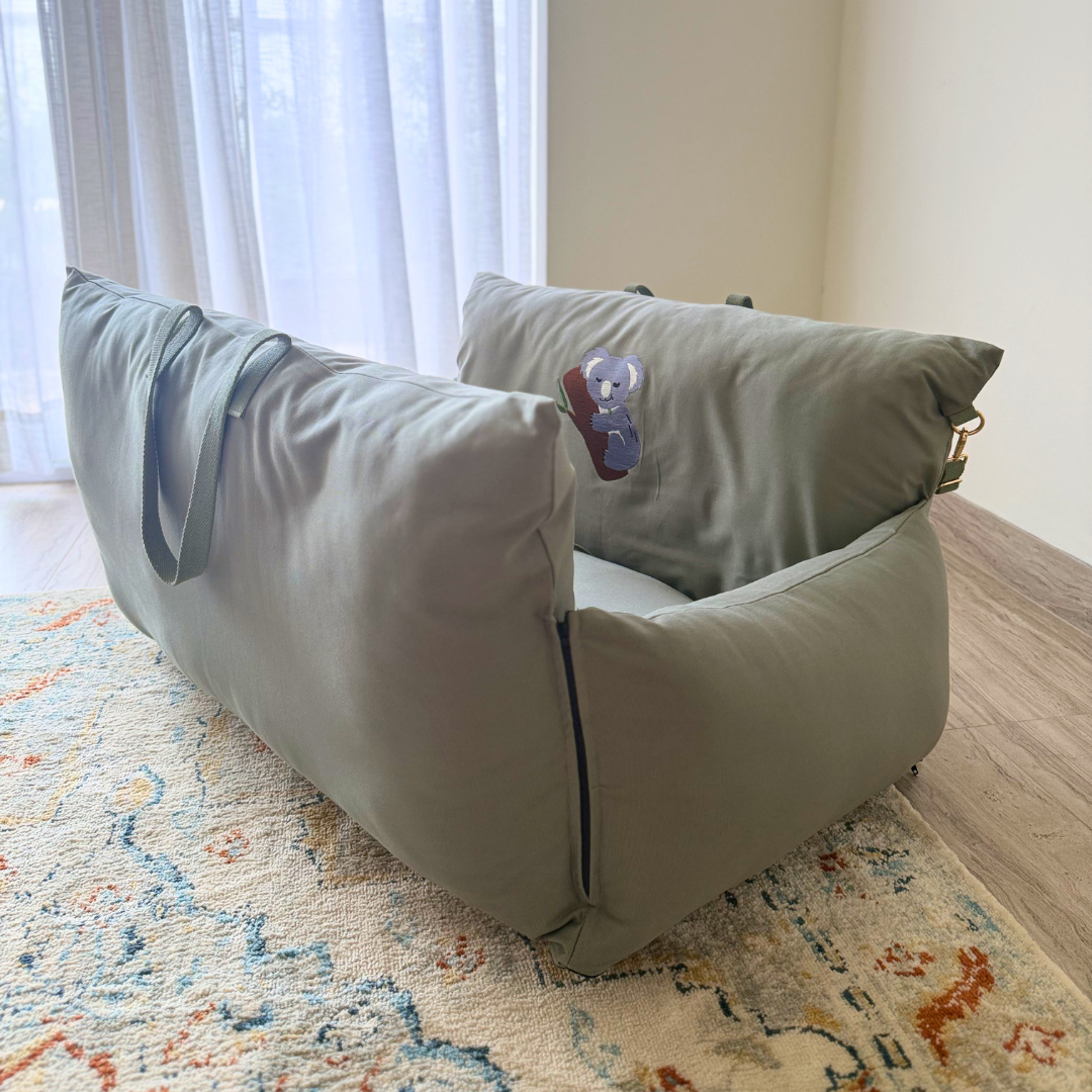 PoochMate Travel Dog Bed | Dog Car Seats online India | Travel beds for large dogs | Large dog car Seats