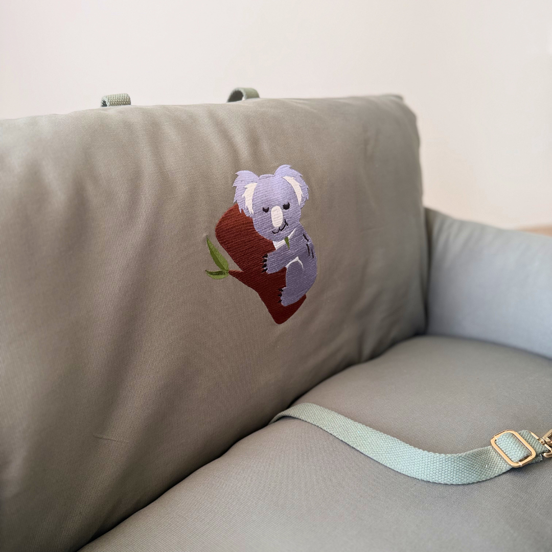 PoochMate Travel Dog Bed | Dog Car Seats online India | Travel beds for large dogs | Large dog car Seats