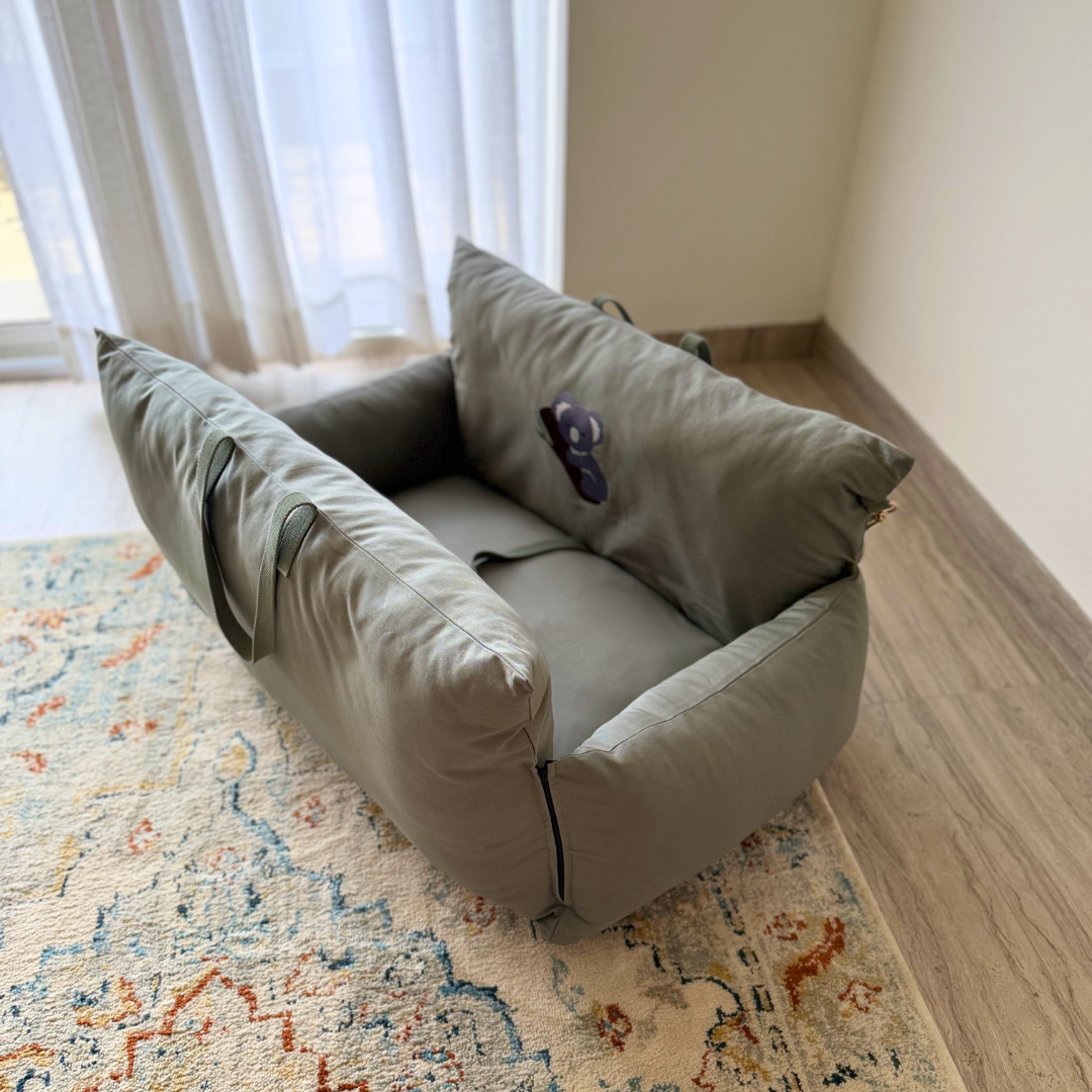 PoochMate Travel Dog Bed | Dog Car Seats online India | Travel beds for large dogs | Large dog car Seats