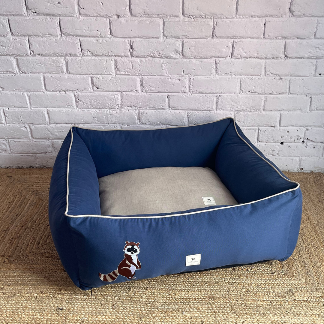 PoochMate OAK 3.0 :  Standing Lemur Blue & Beige Bolster Dog Bed : Medium