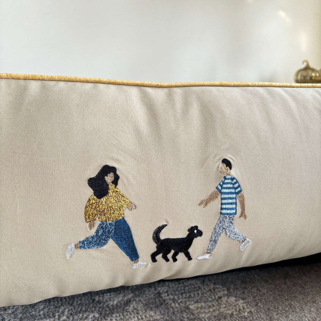 Luxury dog Beds online India | Personalized Dog Beds