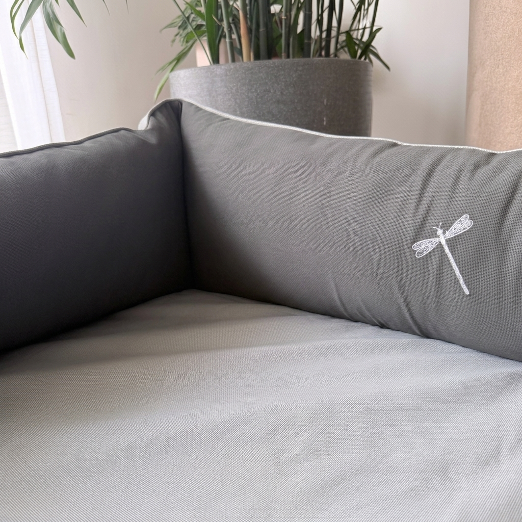 Orthopaedic large dog beds| Memory foam dog beds| Memory foam dog sofa bed | Memory foam dog bed with raised sides | PoochMate memory Foam Dog bed
