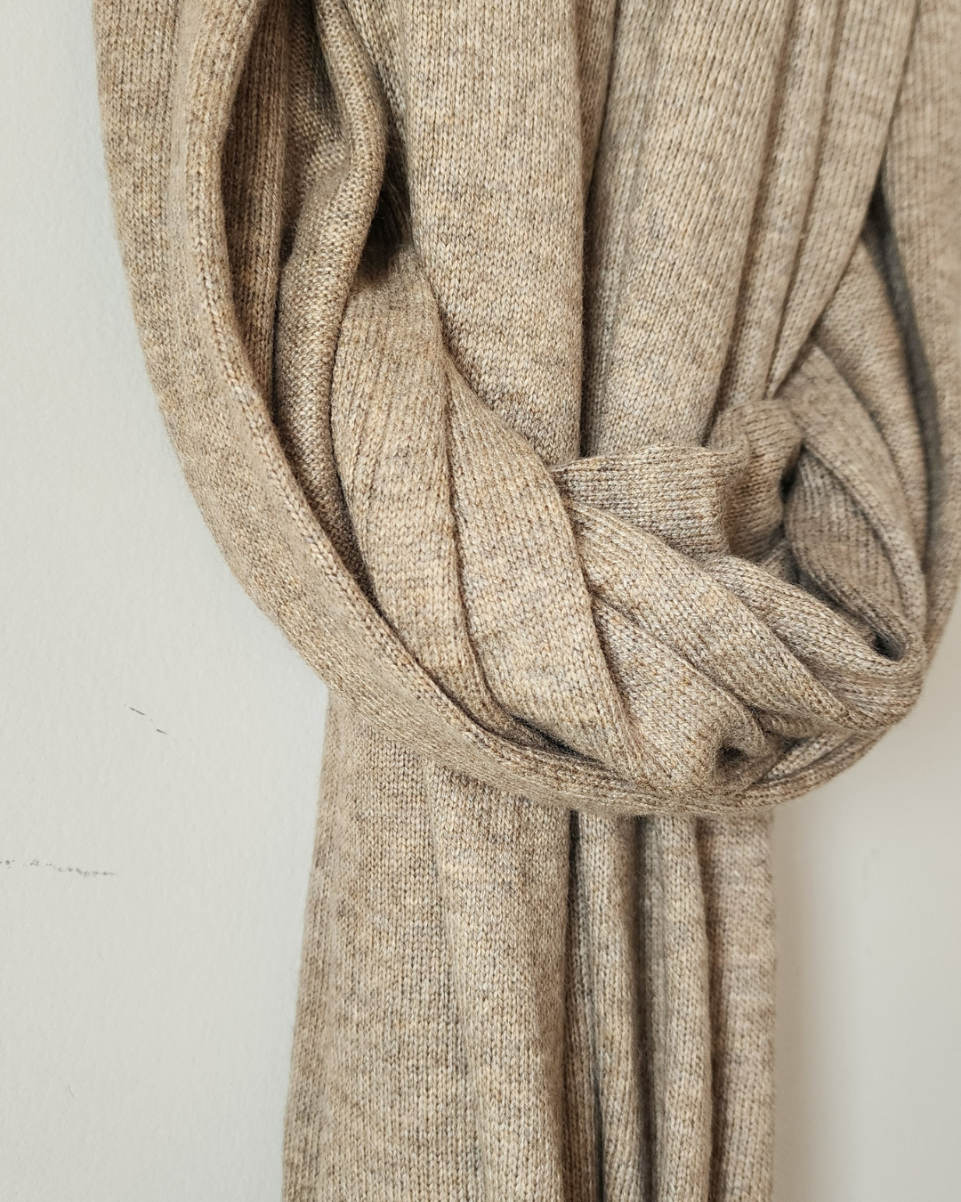 THL X PoochMate : Wool Mélange Knitted Stoles