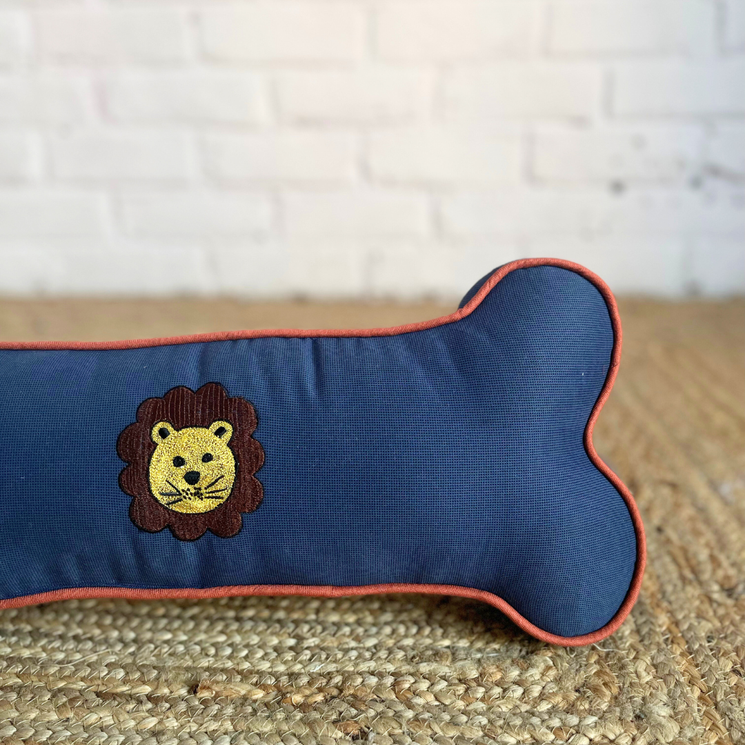 PoochMate OAK 3.0 : Blue & Rust Bone Pillow with Lion