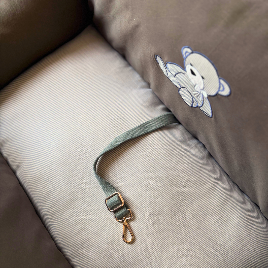 PoochMate Travel Beds | Dog Car Seats| Car seats for large dogs | Dog car seat cover