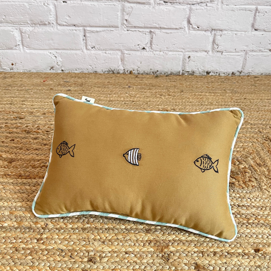 PoochMate OAK 3.0 : Sand Rectangle Pillow with Fish