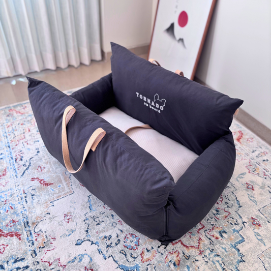 Dog Travel beds | Car Seats for large dogs | Dog Car Seats online India | PoochMate Travel Beds