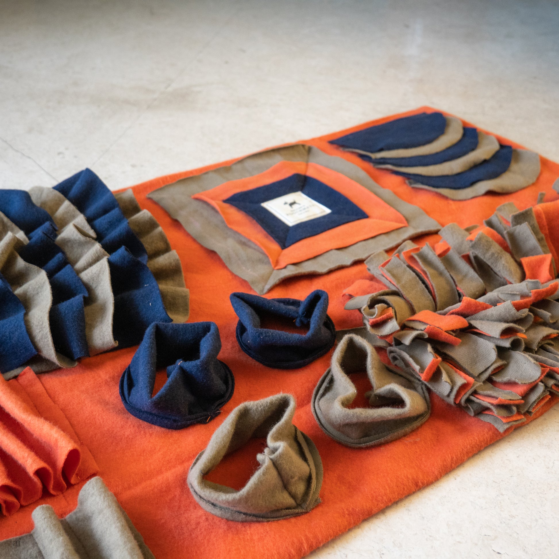 Interactive dog toys online India | Dog toys for mental stimulation