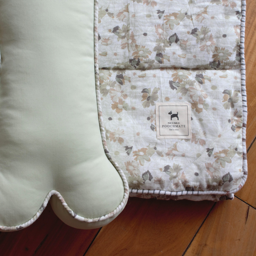 Pet bed and blanket | Dog Bed with blanket India