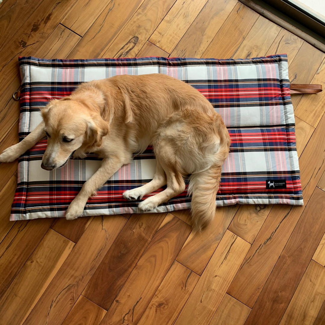 PoochMate Quilted Grab Bag Travel Mat