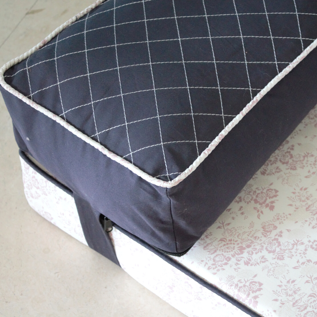 Memory Foam Dog Beds Online India| Orthopedic Dog Beds India