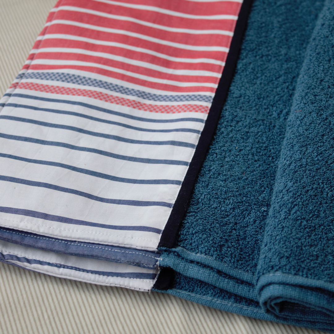 PoochMate OAK Doggie Towel - Nautica Blue